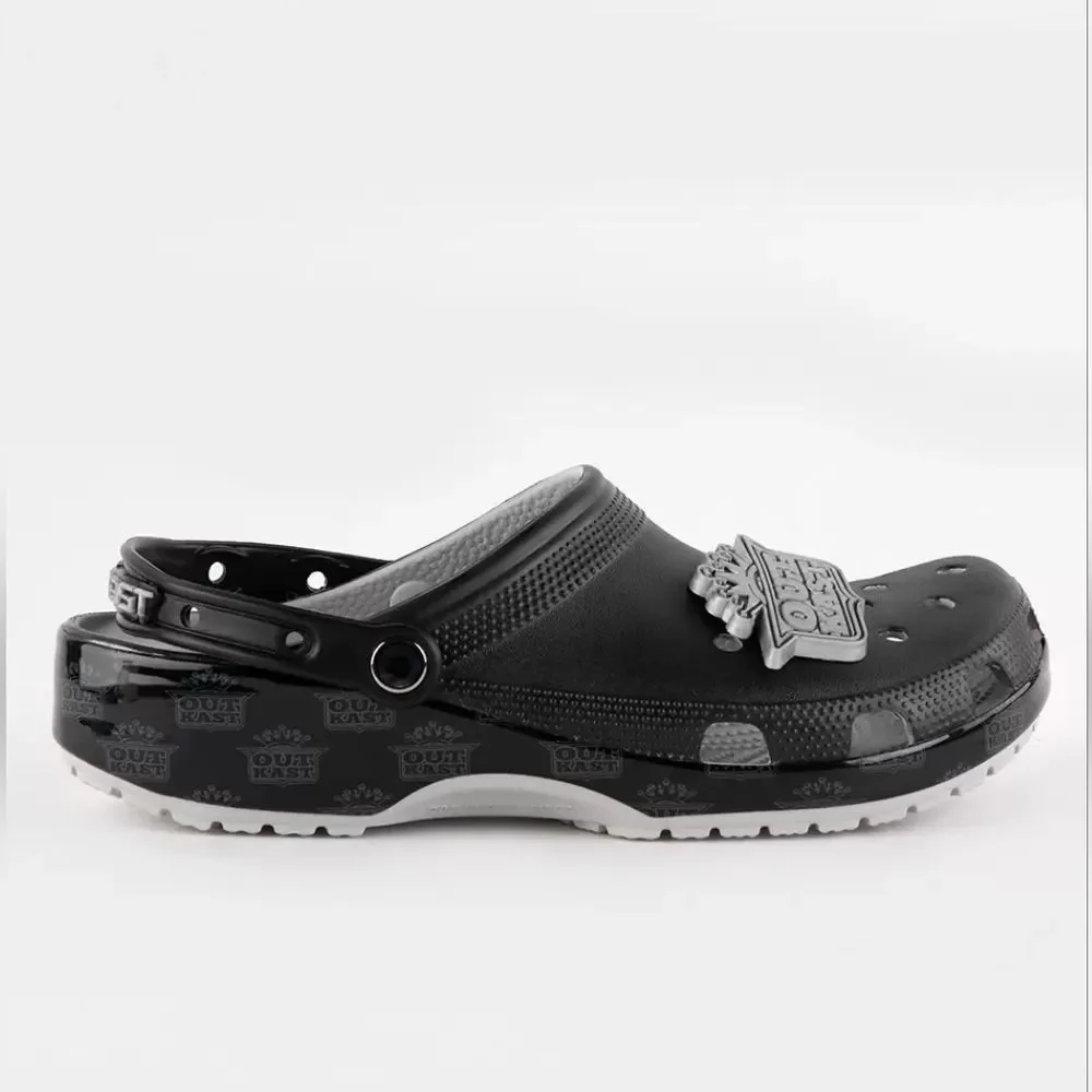 NEW NWT Crocs x Outkast Classic Clog Clogs Black & White Size Womens 10 Men's 10